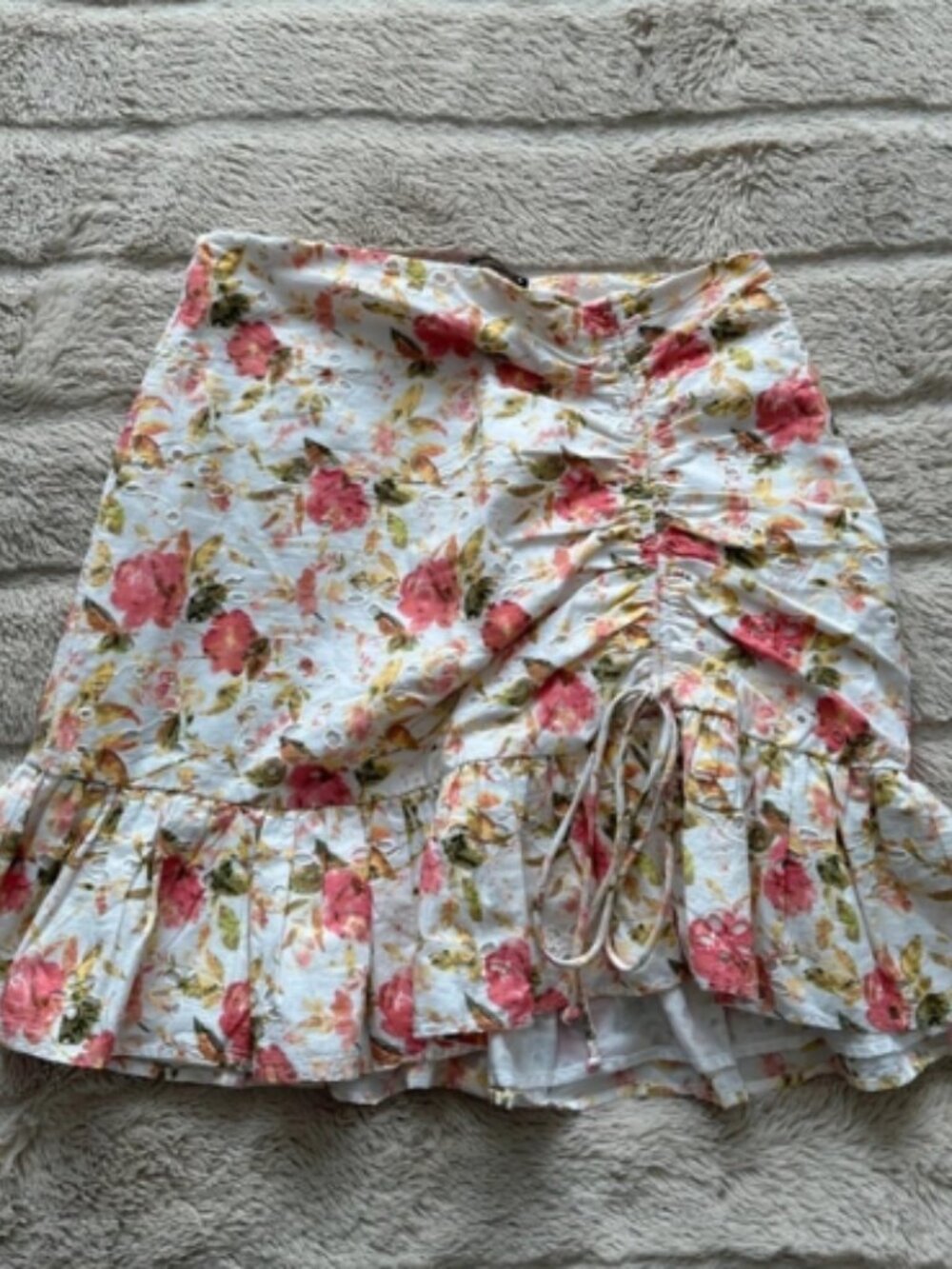 Zara floral cotton mini skirt 🌼